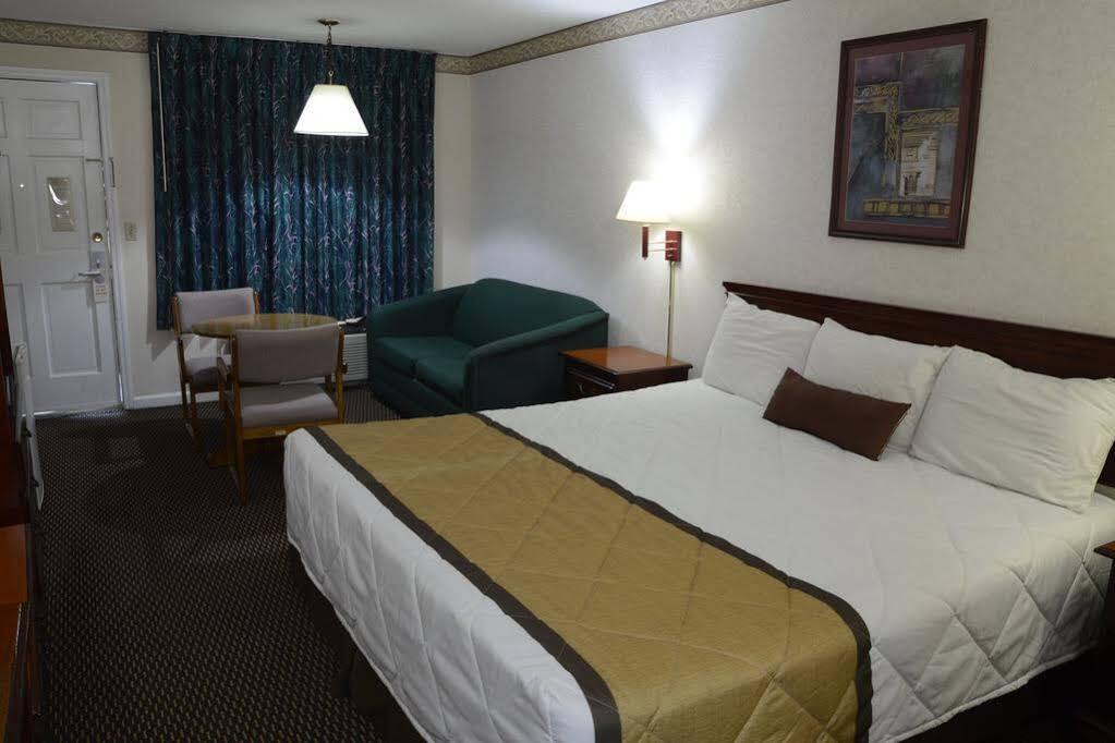 Econo Lodge Calhoun North Damascus Exterior foto
